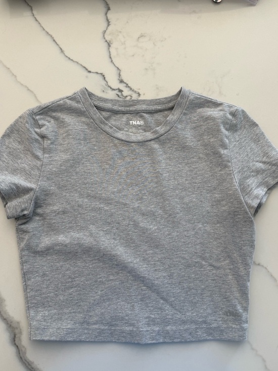 TNA Tops - aritzia TNA Grey Short Sleeve tee